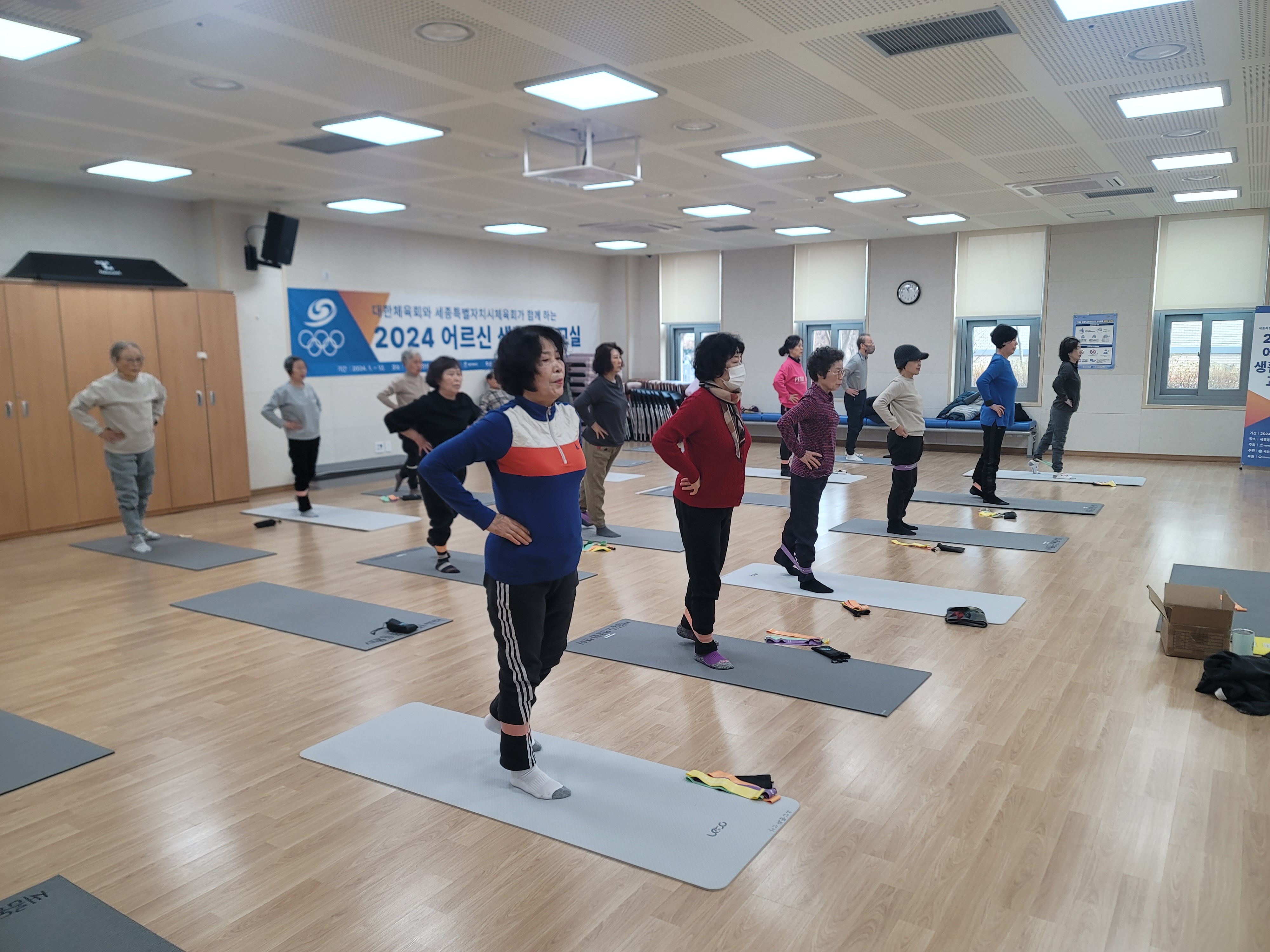 새롬b(25.1.20)_남_2_여_14.jpg