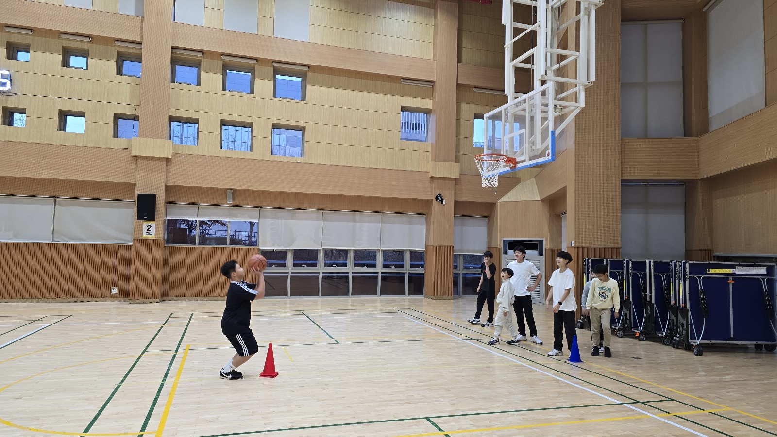 1732013113648-3.jpg