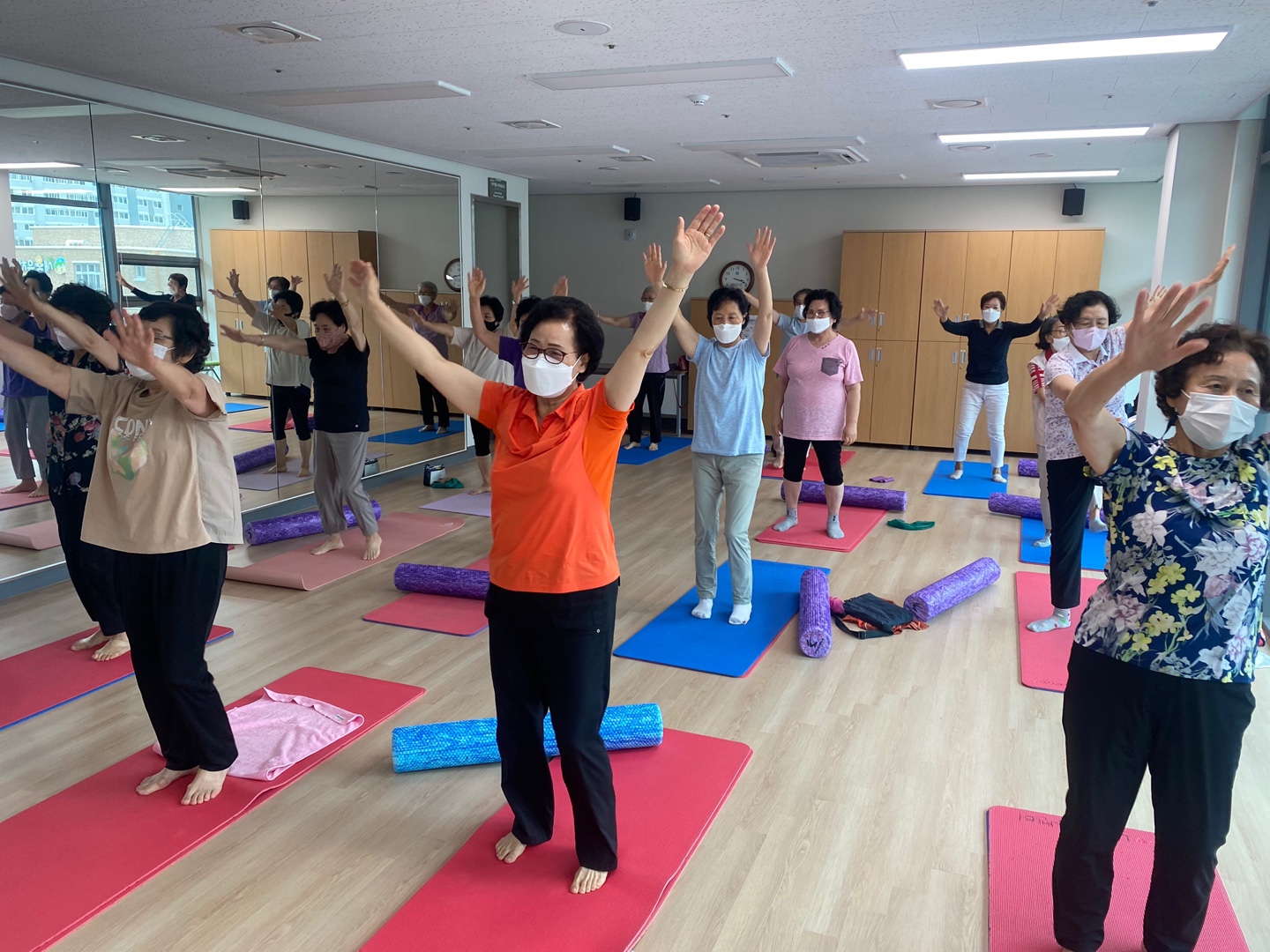 생활체육지도사 (어르신근력운동) 대면수업 사진