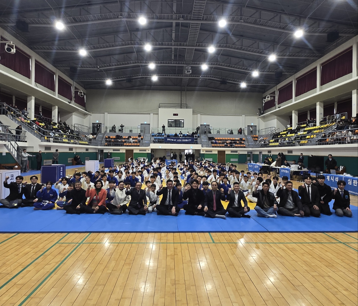KakaoTalk_20251220_112124161_05.jpg