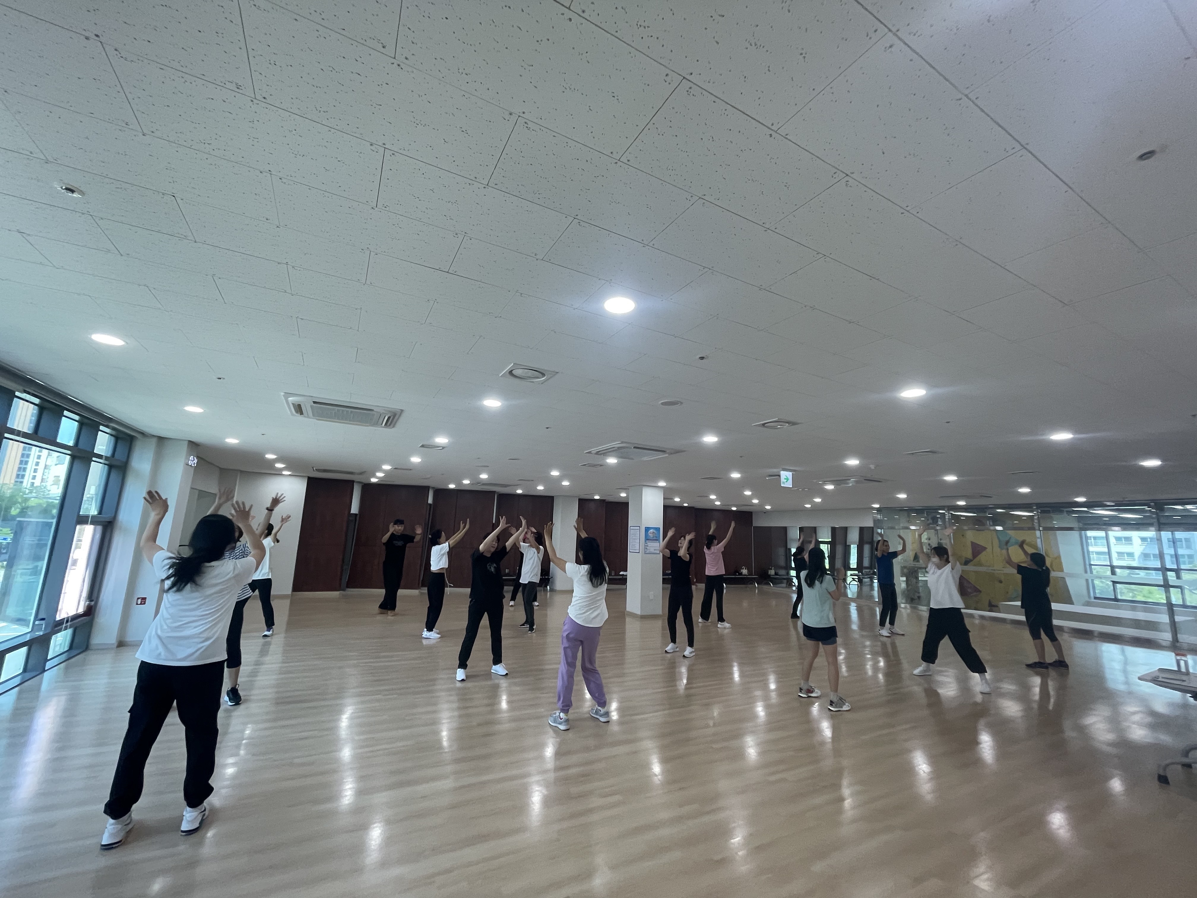 2024년도 하반기 이지댄스/ 다정동 복합커뮤니센터 3층 GX룸